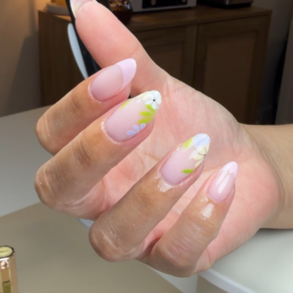 Builder Gel at thalianailStudio in Miami, FL
