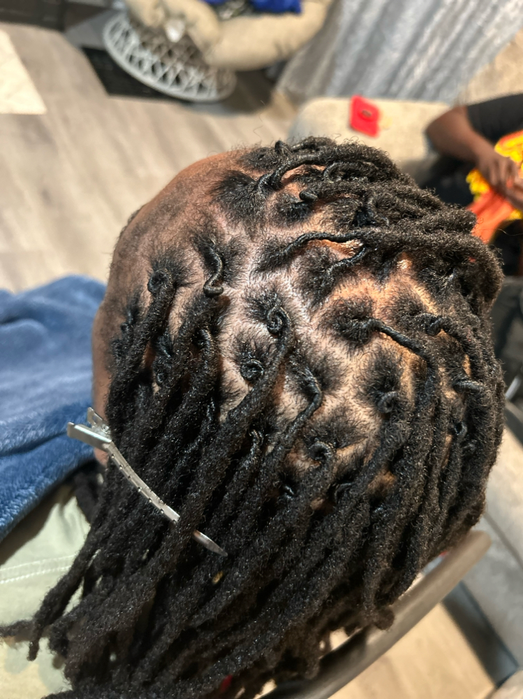 Loc Retwist