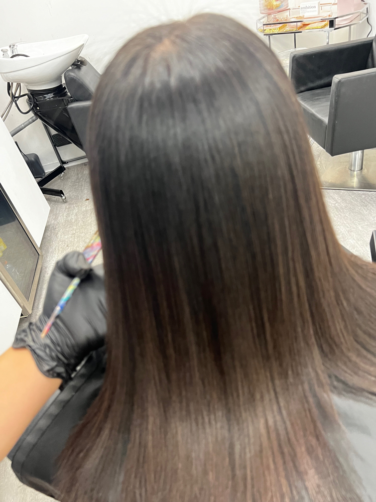 Keratin Smoothing Treatment at Beautybyflor in Newport Beach, CA