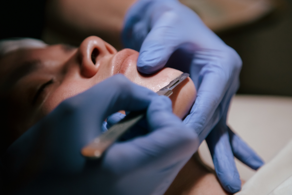 Siara Dermaplane Facial