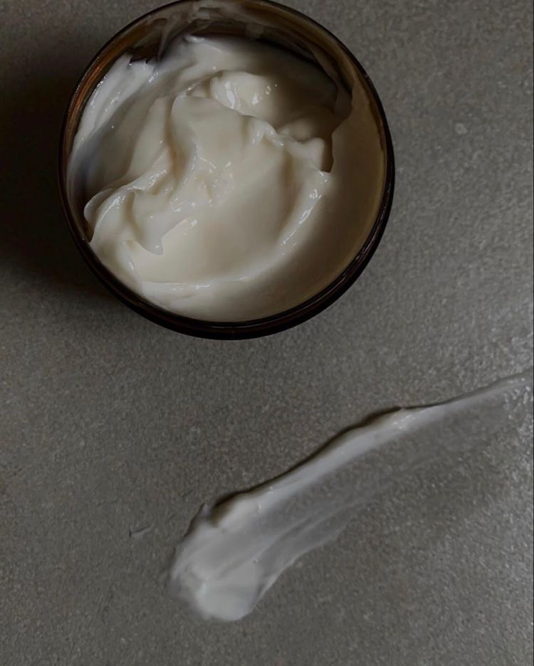 Deep conditioning hair treatment