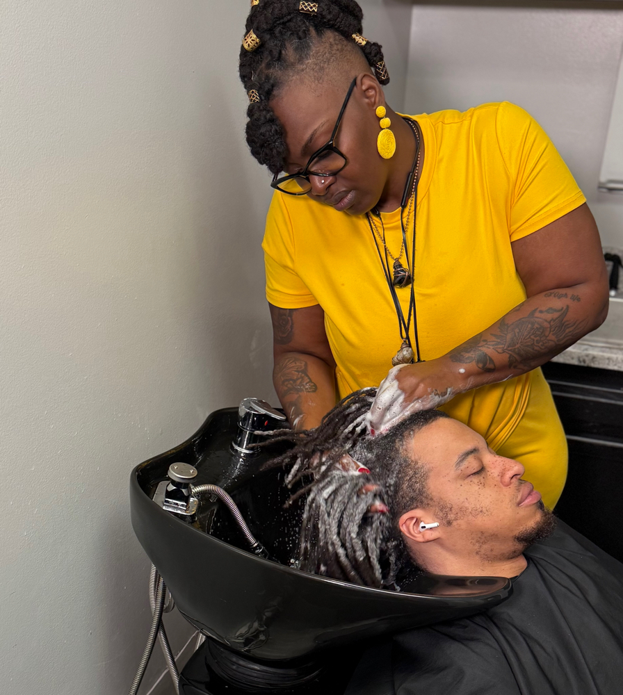 Shampoo And Retwist
