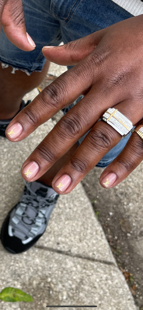 Men Mani