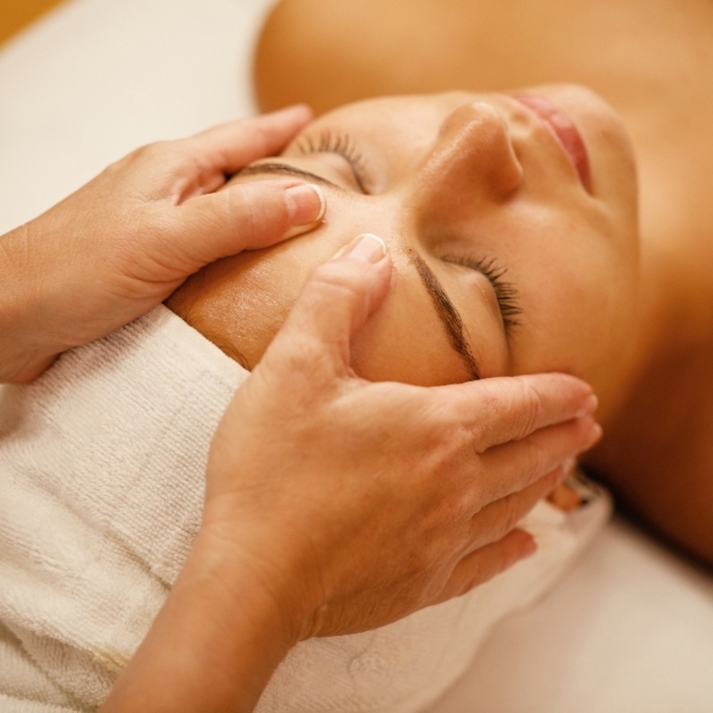 Detoxify  Peel Glo Facial at Glo Skin Studio in Florence, KY