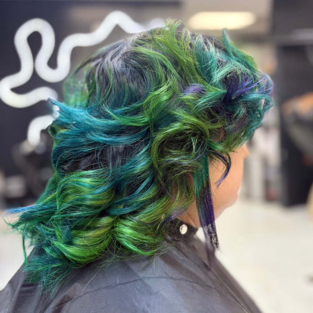 Colores Fantasia / Vivid Colors at Beauty Salon Latin in Raleigh, NC