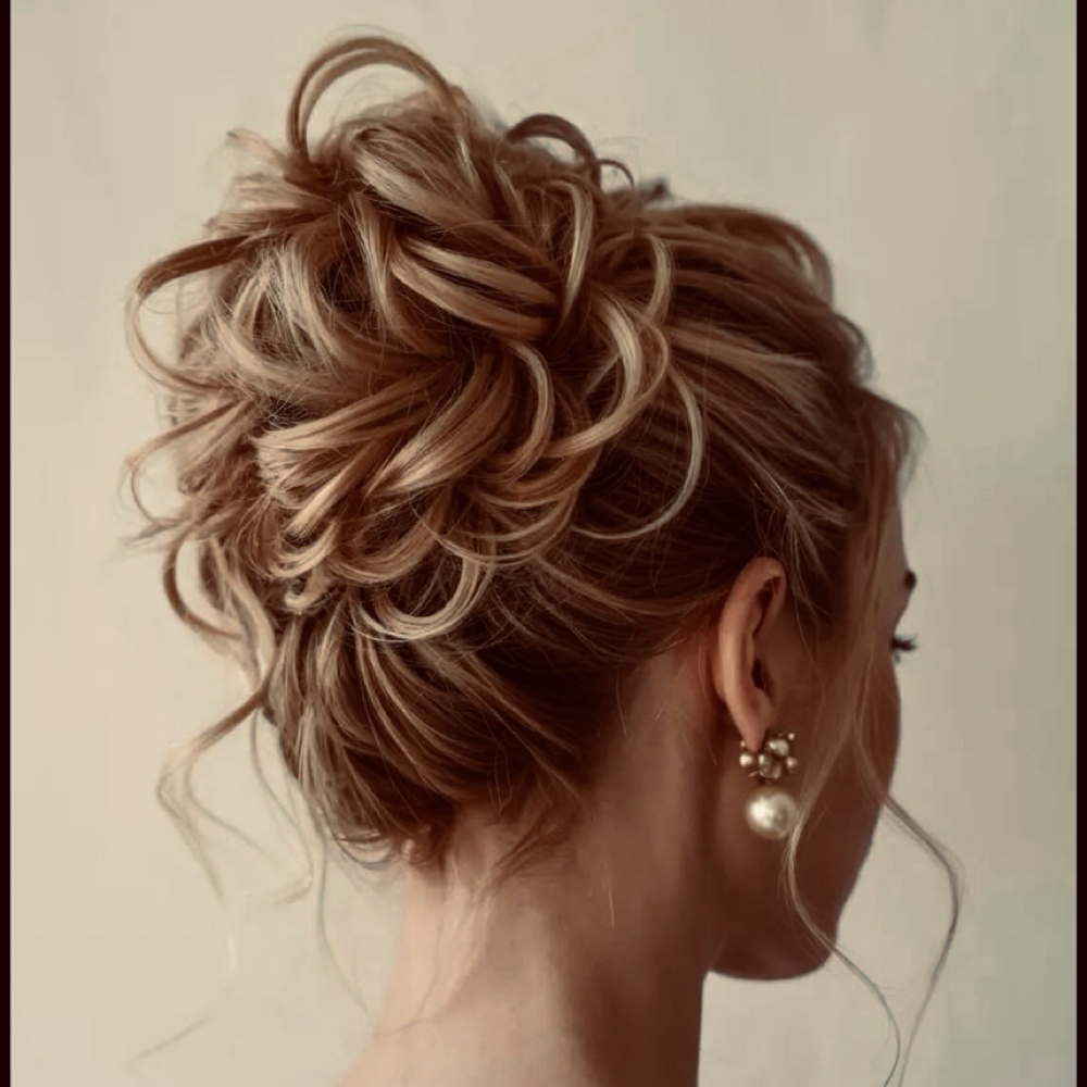 Updo/Special Occasion at Hello Gorgeous Salon in Hillsboro, OR