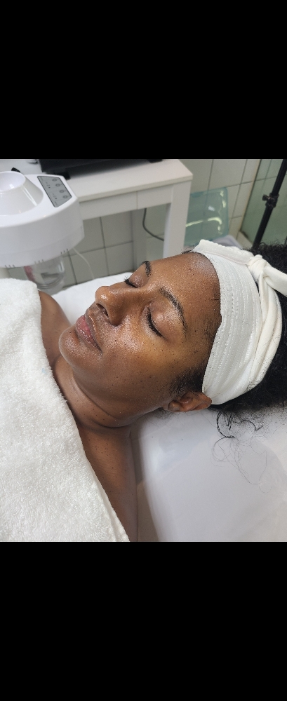 Gold Lux Facial