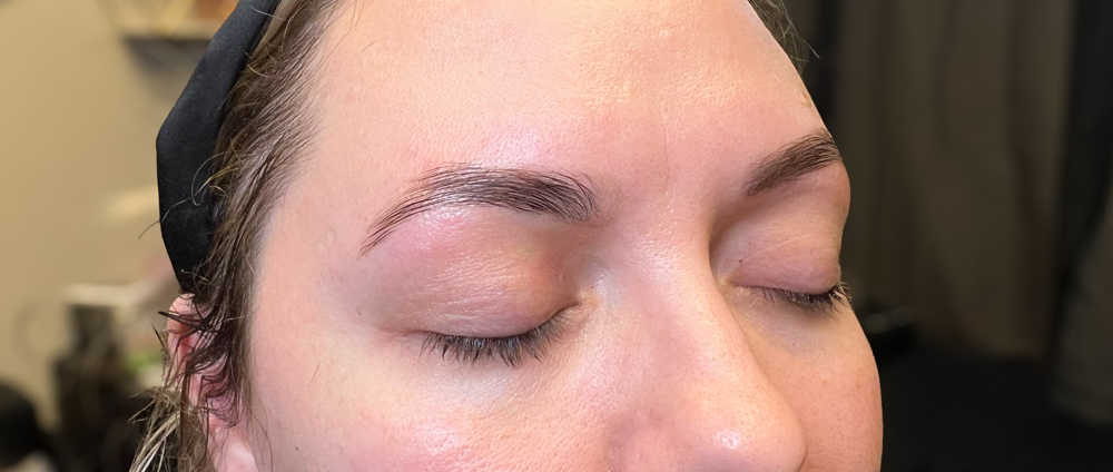 Brow lamination & tint