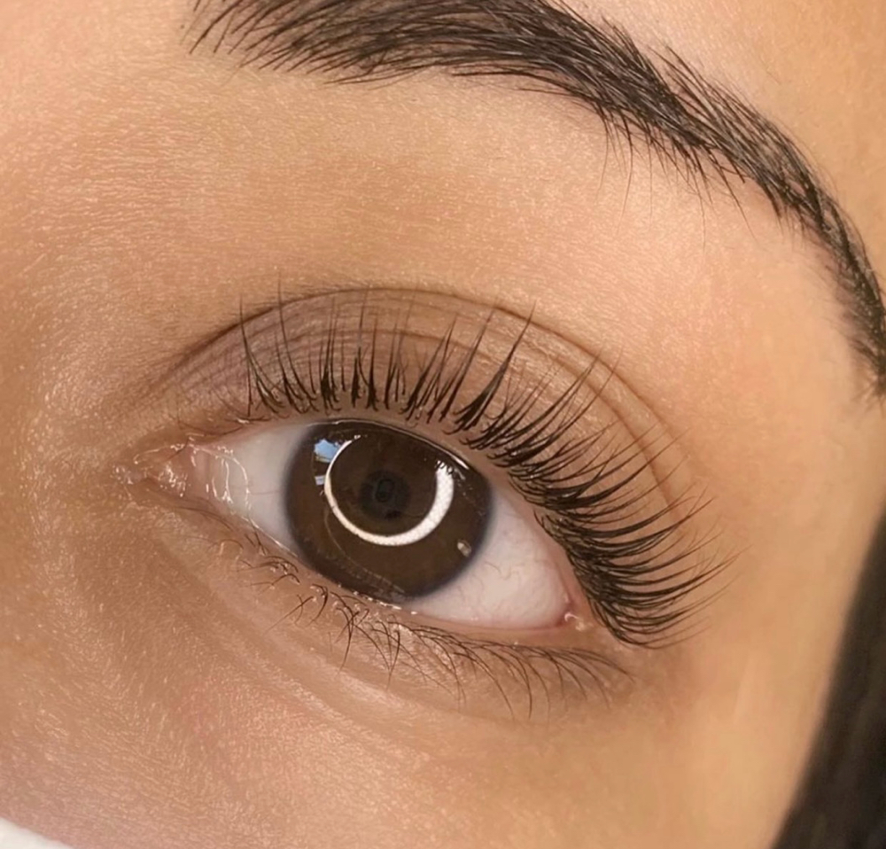 LASH LIFT & TINT