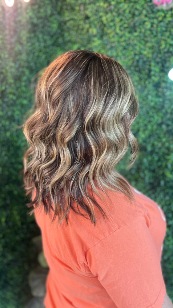 Shampoo/blowout Style
