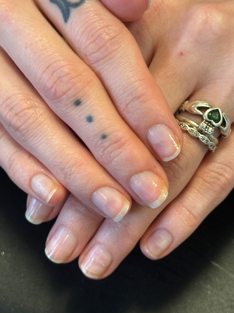 Clean Manicure