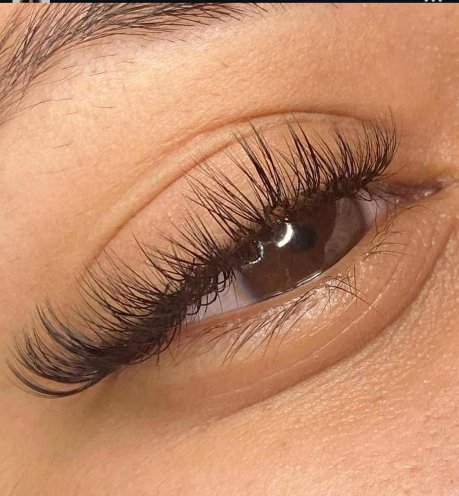 Volume Lash Extensions