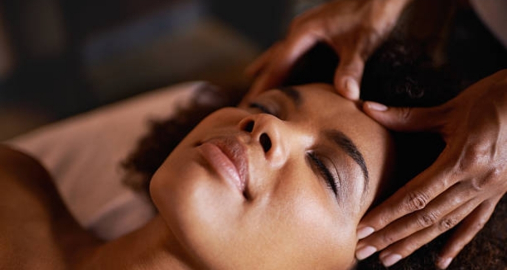Aromatherapy Scalp Massage