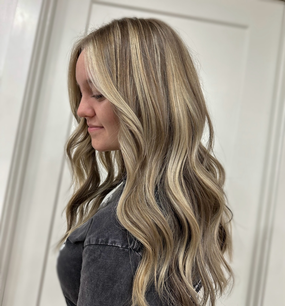 Lived-In Blonding/ Balayage