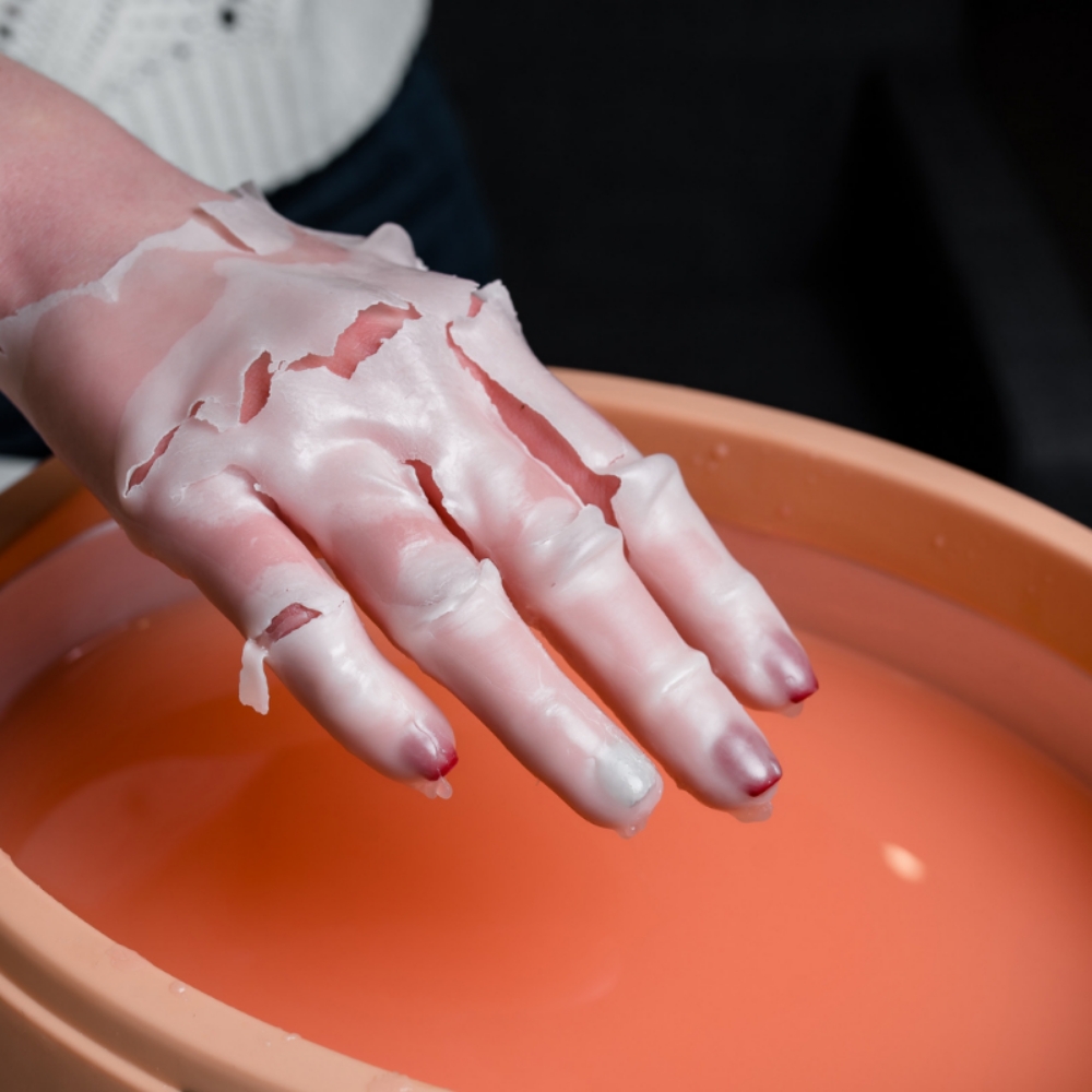 Paraffin Hand Therapy at Karen Grillo in Las Vegas, NV