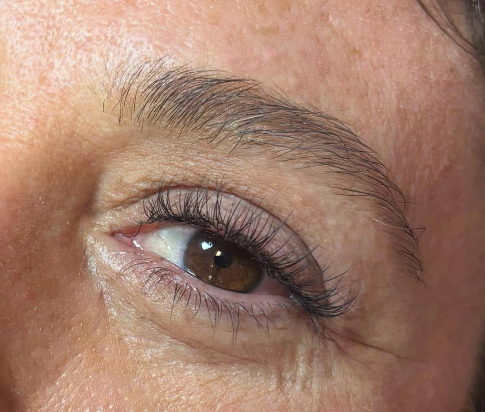 2 Week Classic Eyelash Ext Fill