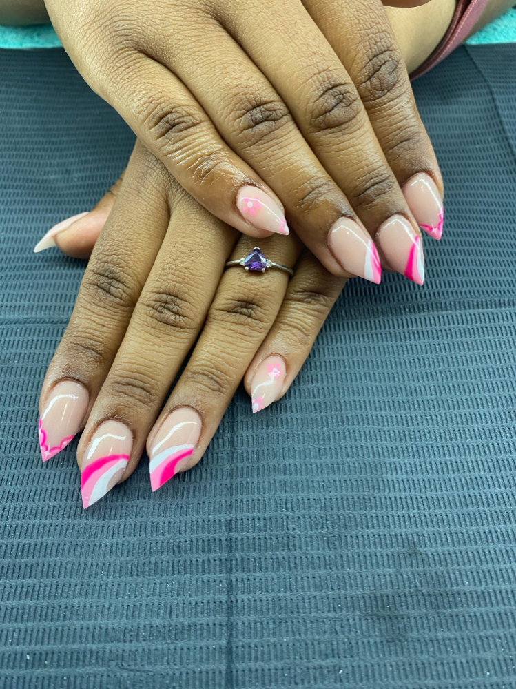 Short Acrylic Nails