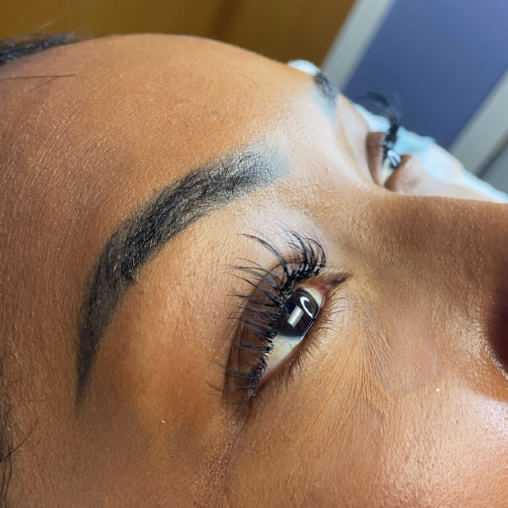 Classic Eyelash Extensions at Aesthetic FX in Marlton, NJ