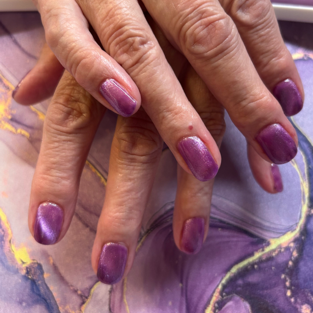 Gel Manicure at Chic Claws in Antwerp, OH