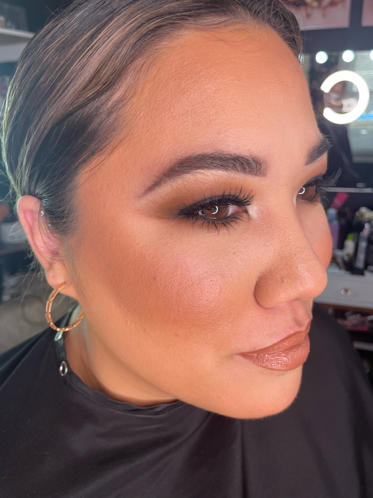 Full Face Glam With Lashes