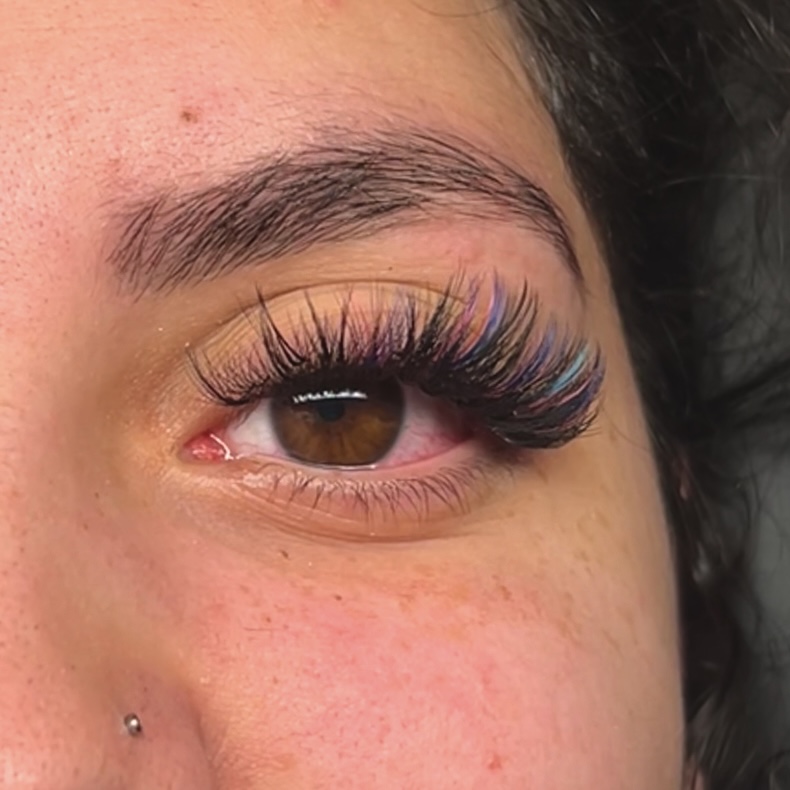Color Lashes