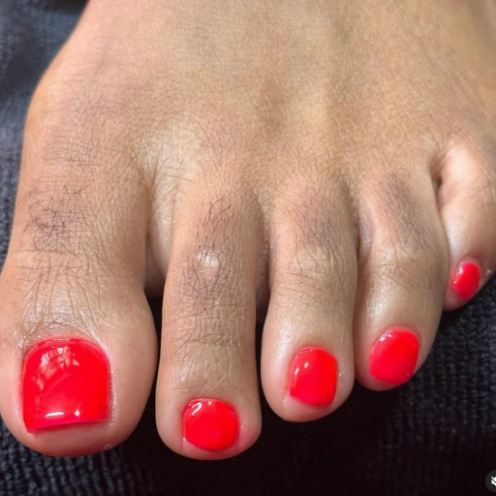 Gel Pedicure at Creative Handzt in Wauwatosa, WI