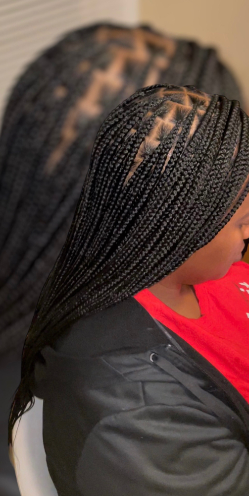 Small Knotless Braids