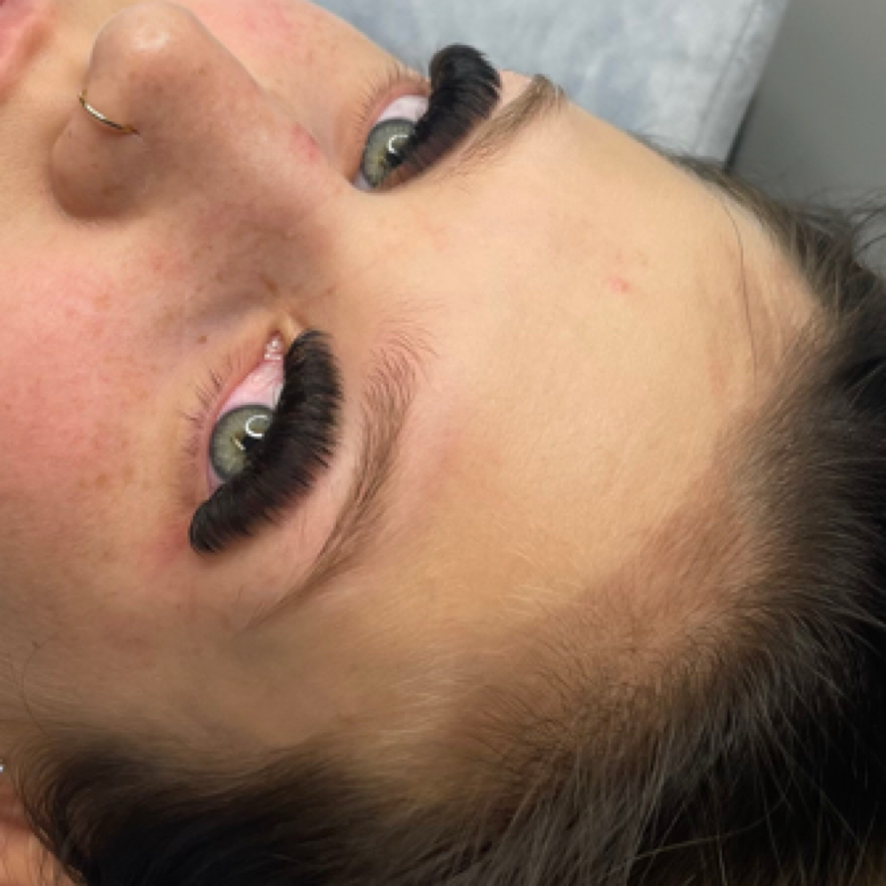 2 Week Mega Volume Fill at DuffyLash in Warwick, RI