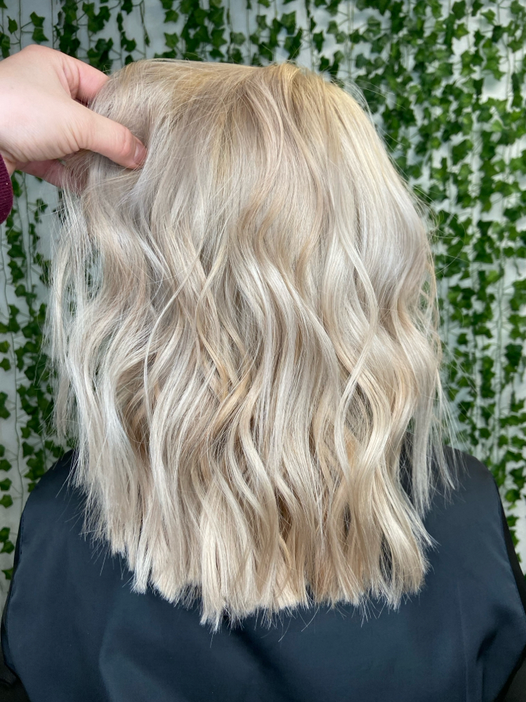 Full Bleachout at Helena Xena in Redlands, CA