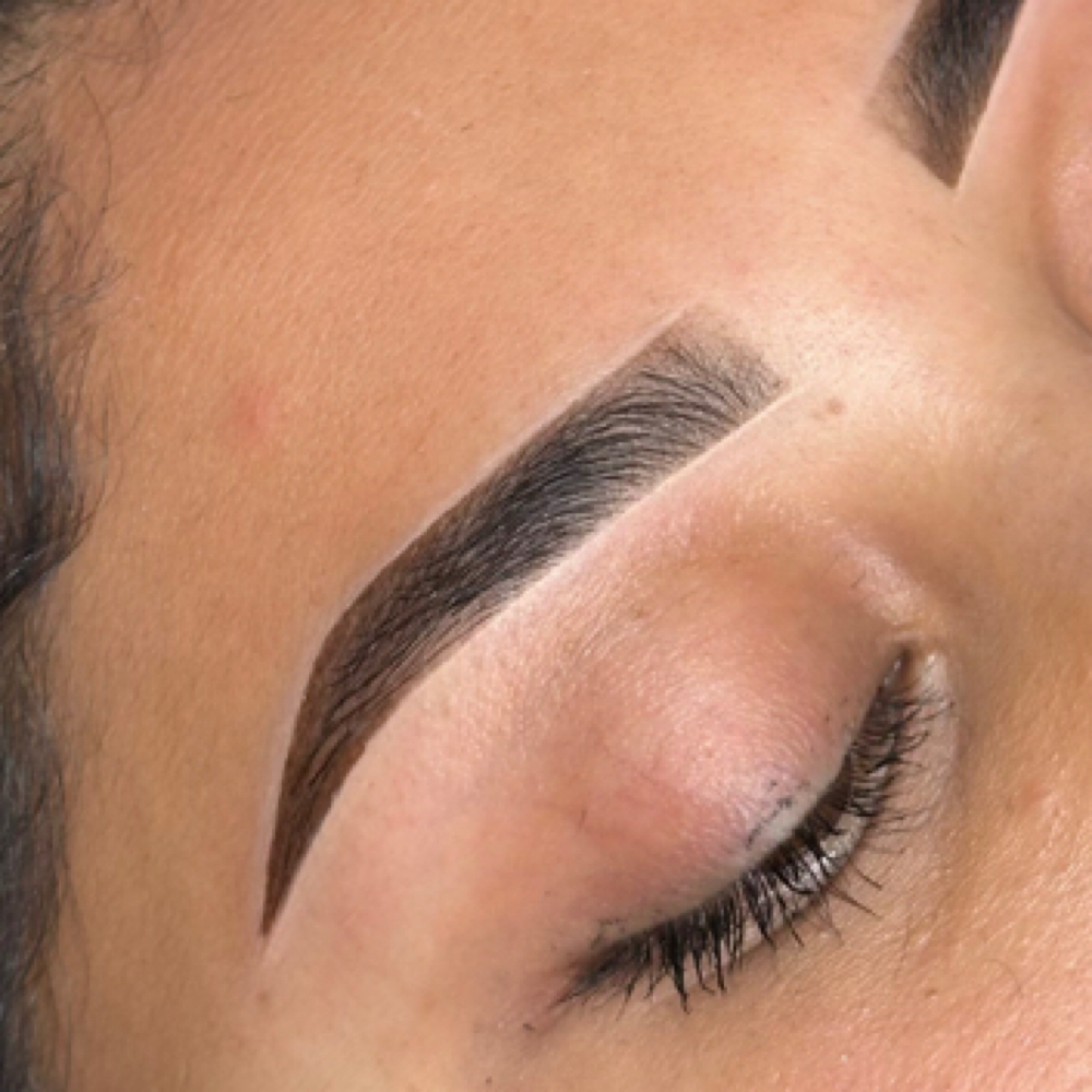 Brow Tint & Threading at BrowsbyNia in Brawley, CA