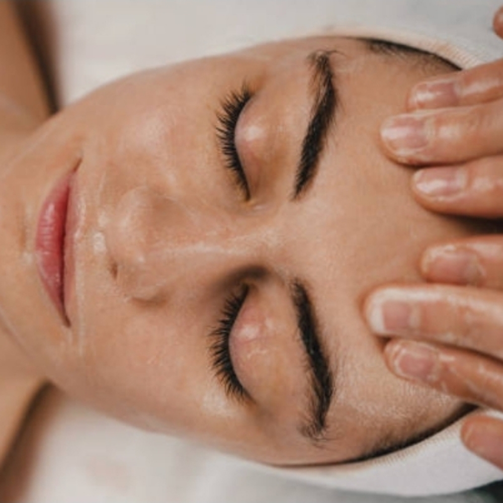 Hydro-Glow Infusion Therapy at CANELA STUDIO in CLIFTON PARK, NY