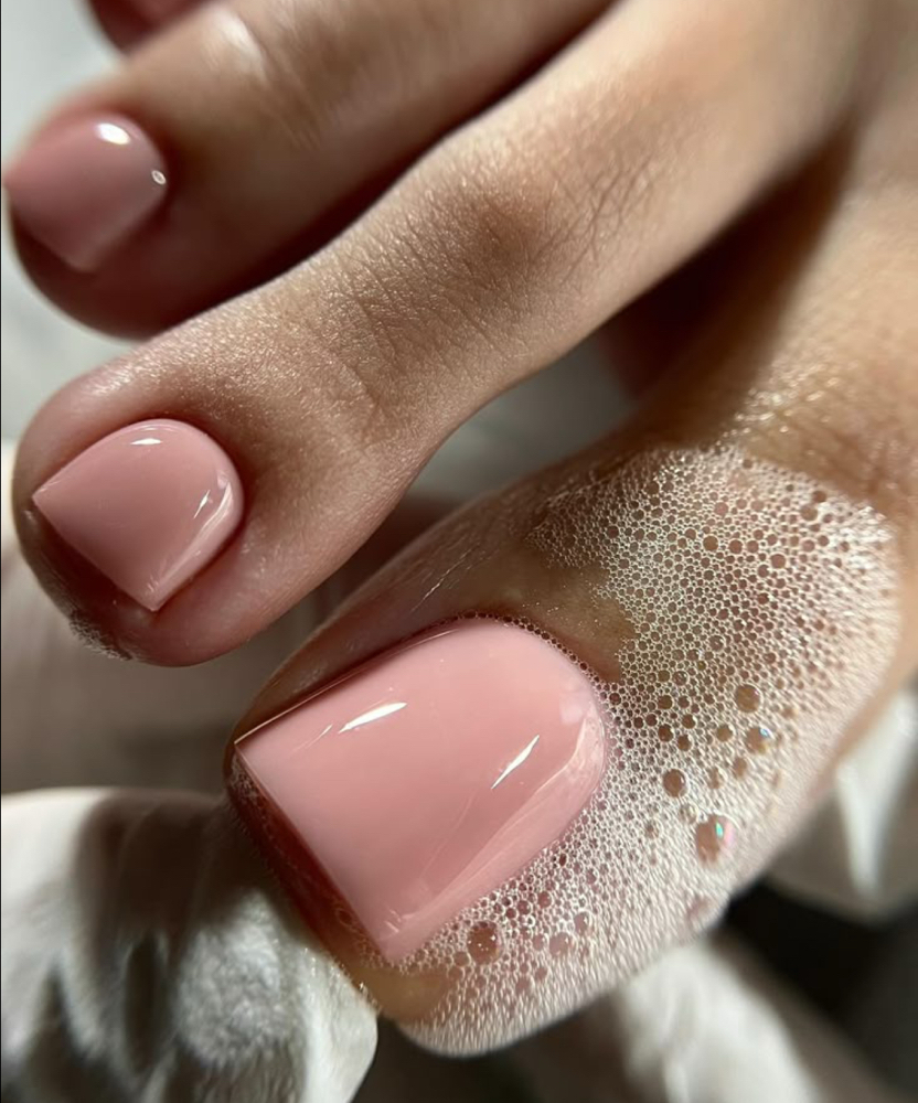 Spa Pedicure + Gel Polish