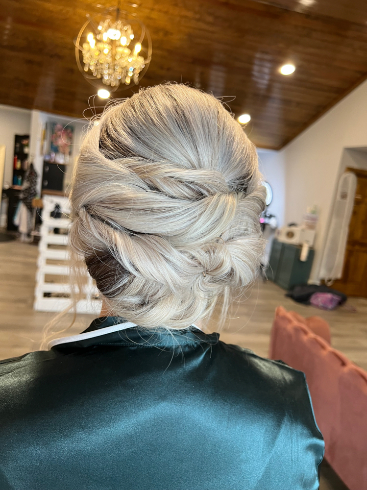 Upstyle/formal Style