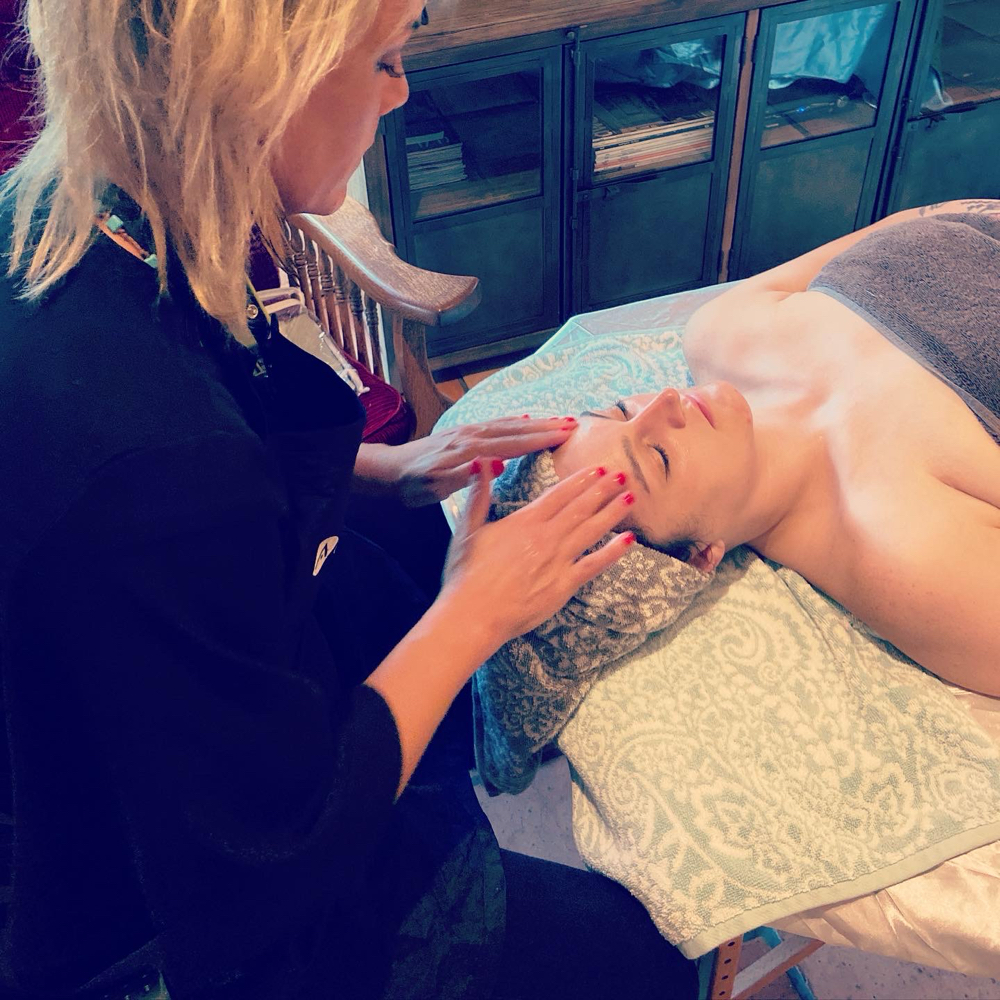 Face Lift Massage