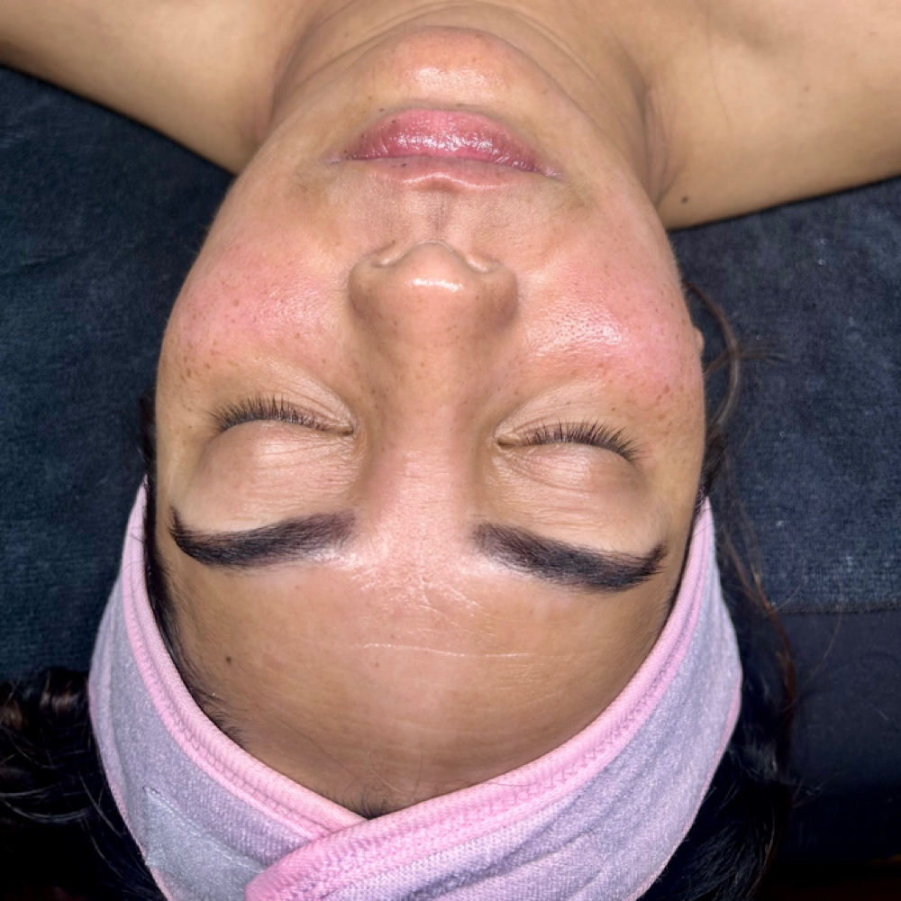 Customized Mini Facial at L.R Beauty Bar in Fresno, CA