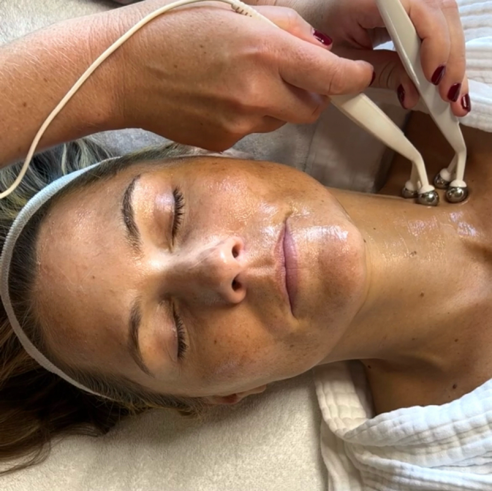 Microcurrent/ A Ritual Of Renewal at 6 1 Face in Columbus, OH