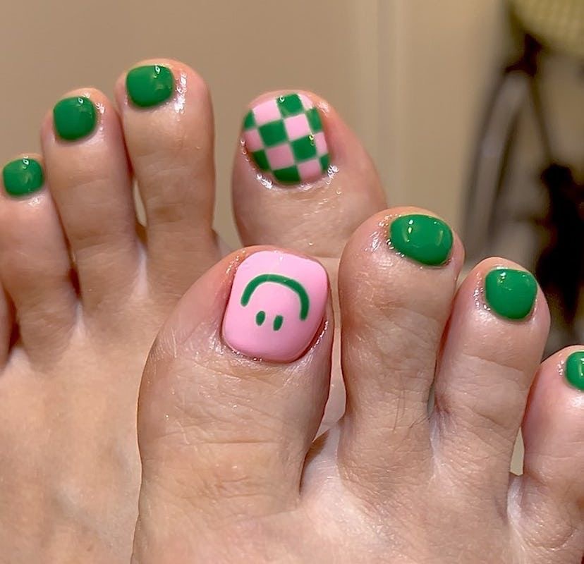 PEDICURE