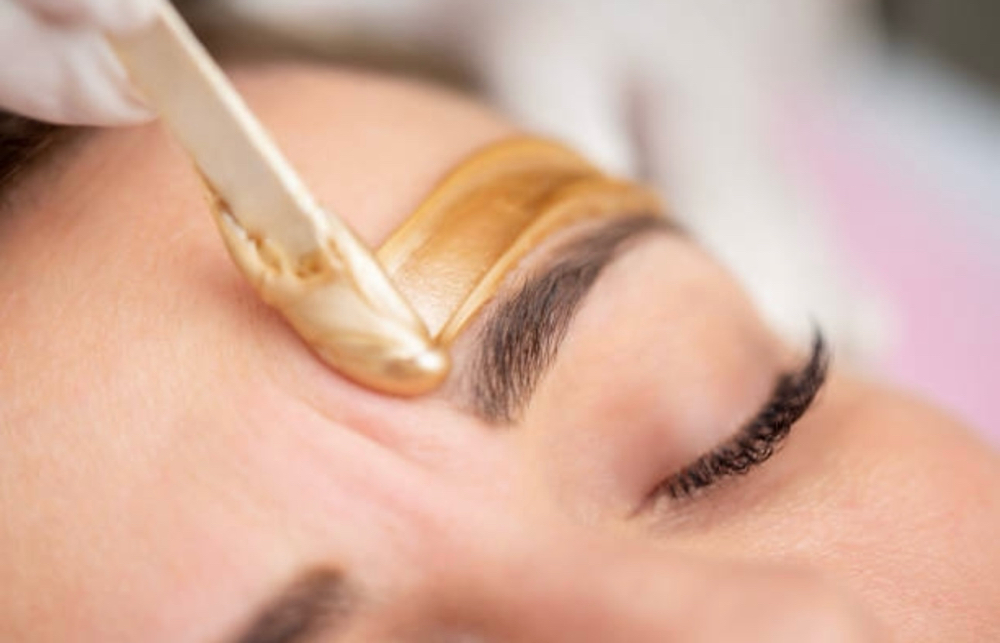 Eyebrow Wax