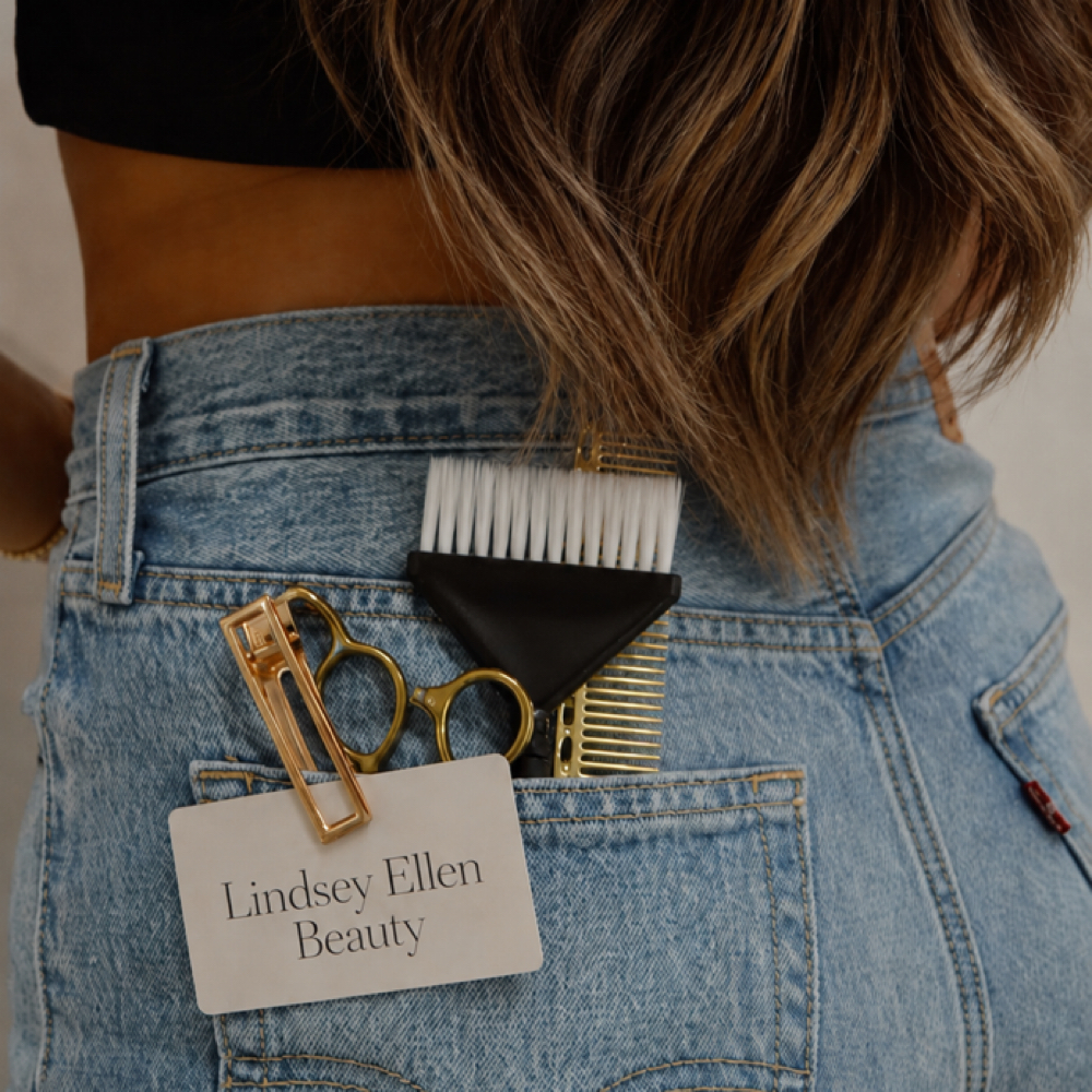 Womens Haircut at Lindsey Ellen Beauty in Warrenville, IL