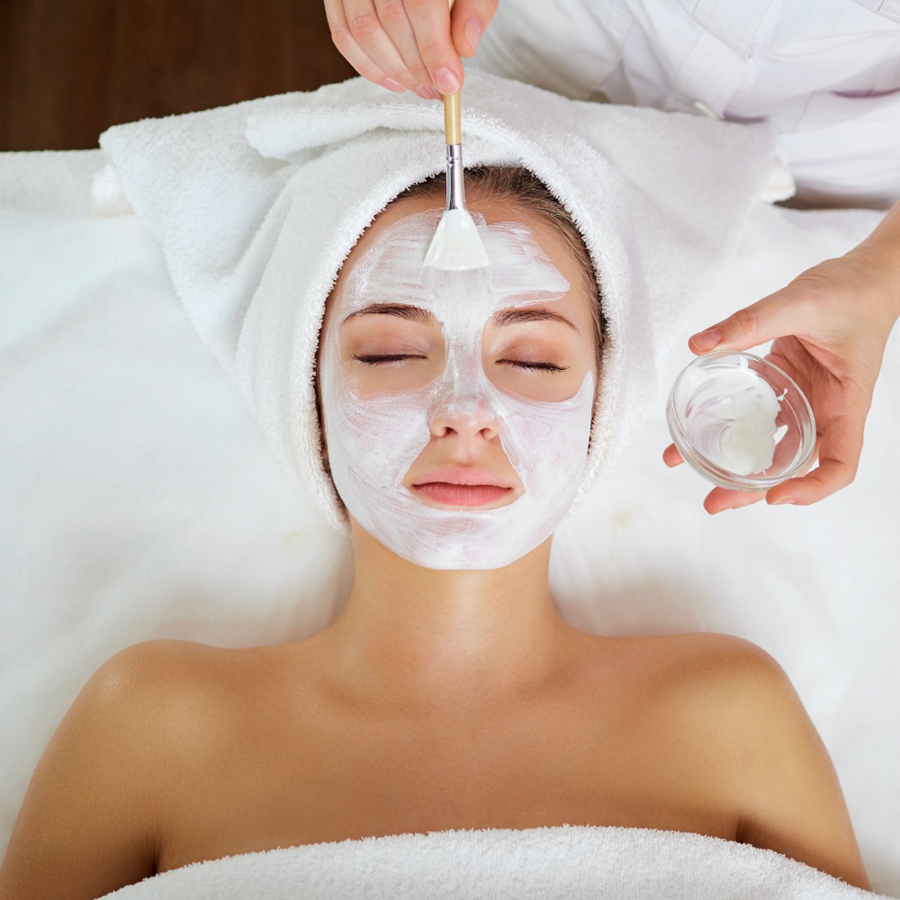 Signature Glow Facial