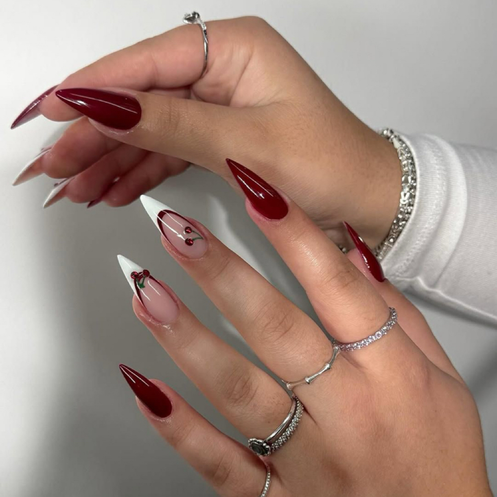 Long Nails( Minimum Design ) at Jackie.aguirre in SEE YOU SOON ( Area ) ——>, MS