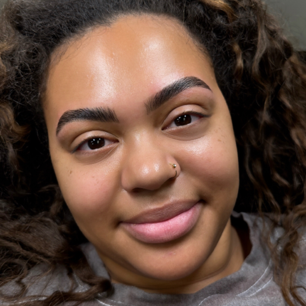 Brow Lamination & Tint