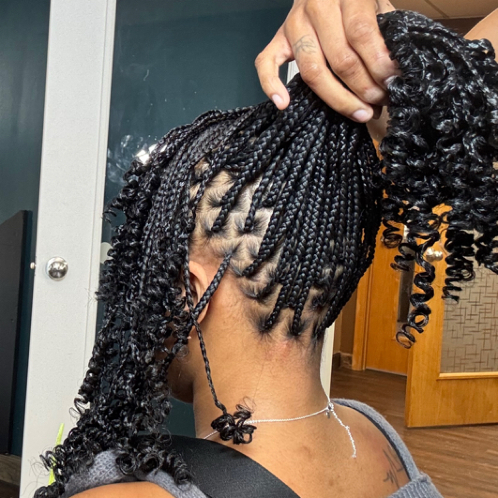 48inch Knotless Mid Length at Root Revival in Pittsburgh, PA