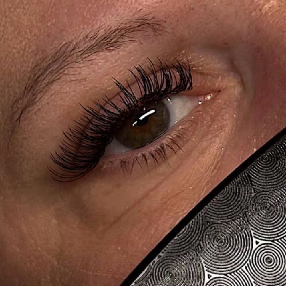 Classic Lash Extentions at Elevate by Elle in Junction City, KS