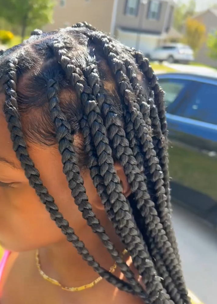 Medium Knotless Braids