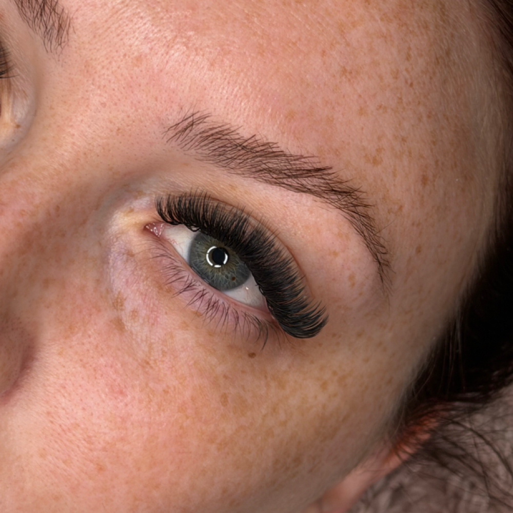 Full Set at Beauty Works Bedford NH in Bedford, NH