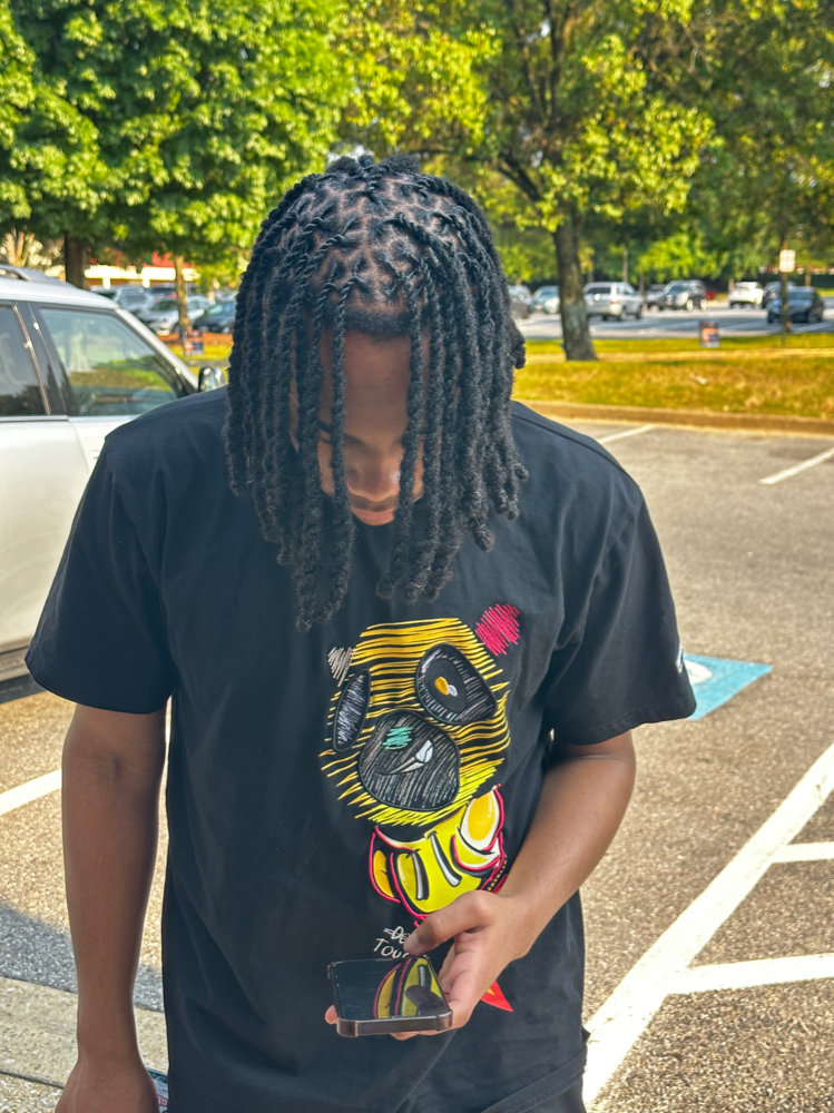 Locs Retwist/ shldr, Bra Strap Lgn