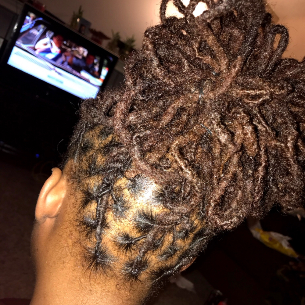 Loc Retwist at ZenStylez in Aurora, CO