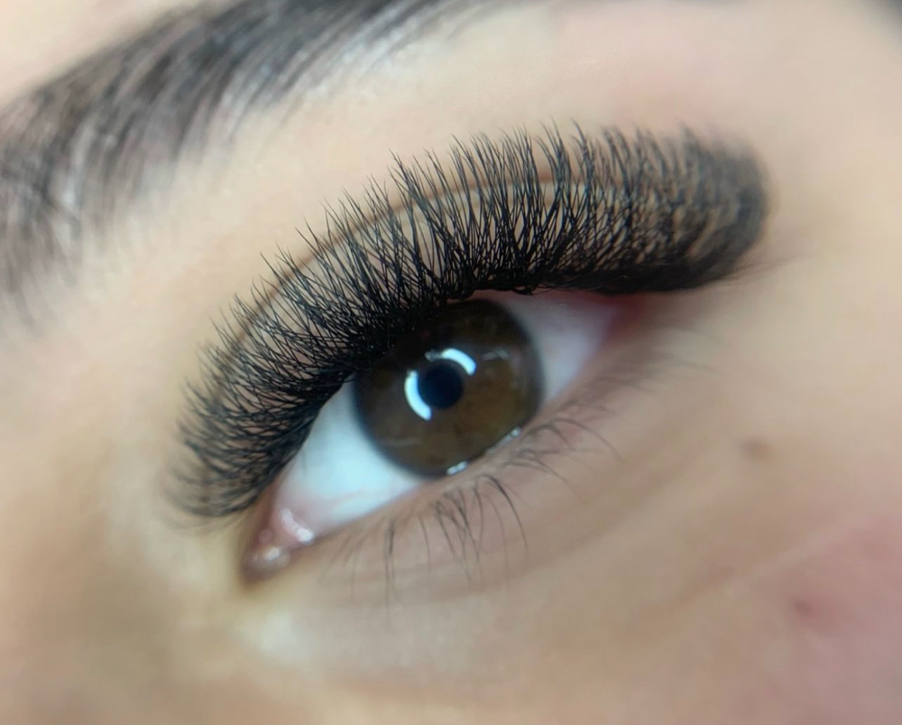 Glamorous Volume