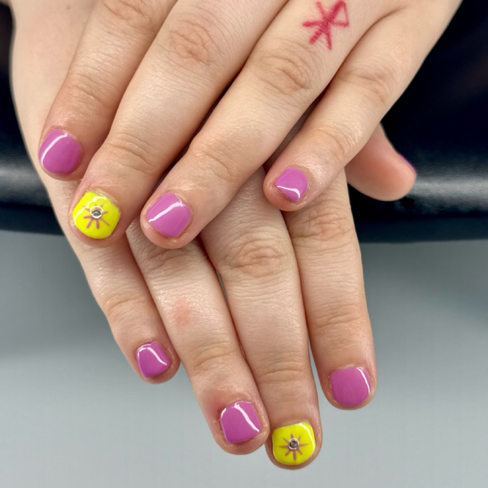Gel Manicure at Leaf and Lacquer in Eugene, OR